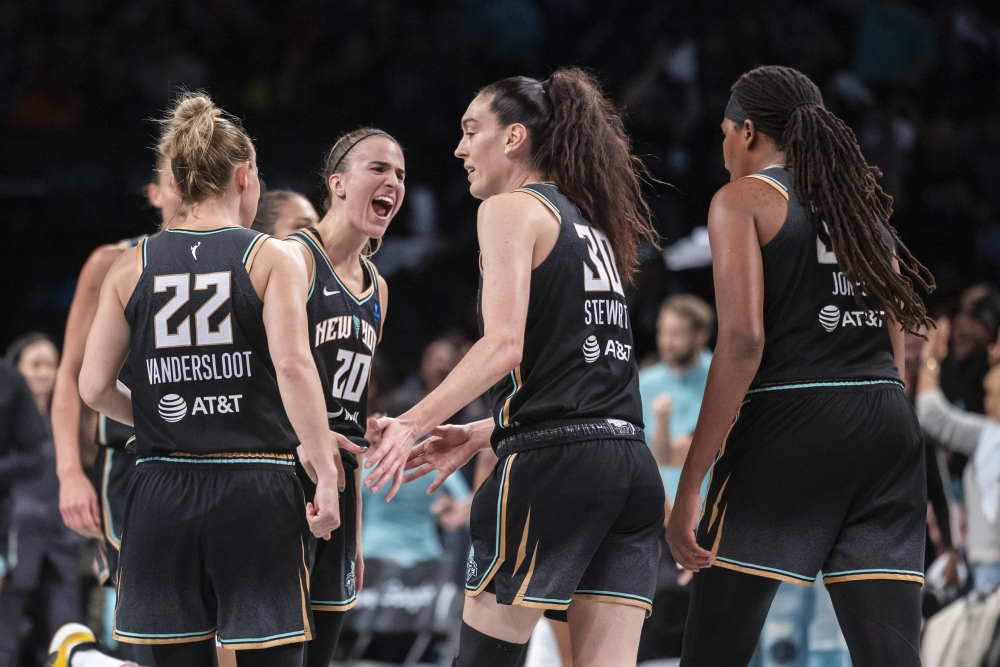 Liberty Defeat Aces 87-77 in WNBA Semifinals Opener Behind Stewart's 34 Points and Ionescu's Heroics