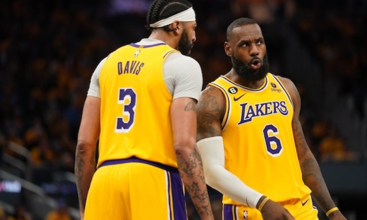 Anthony Davis Propels Lakers to 2-0 Start, Embracing Lead Role with Support from LeBron