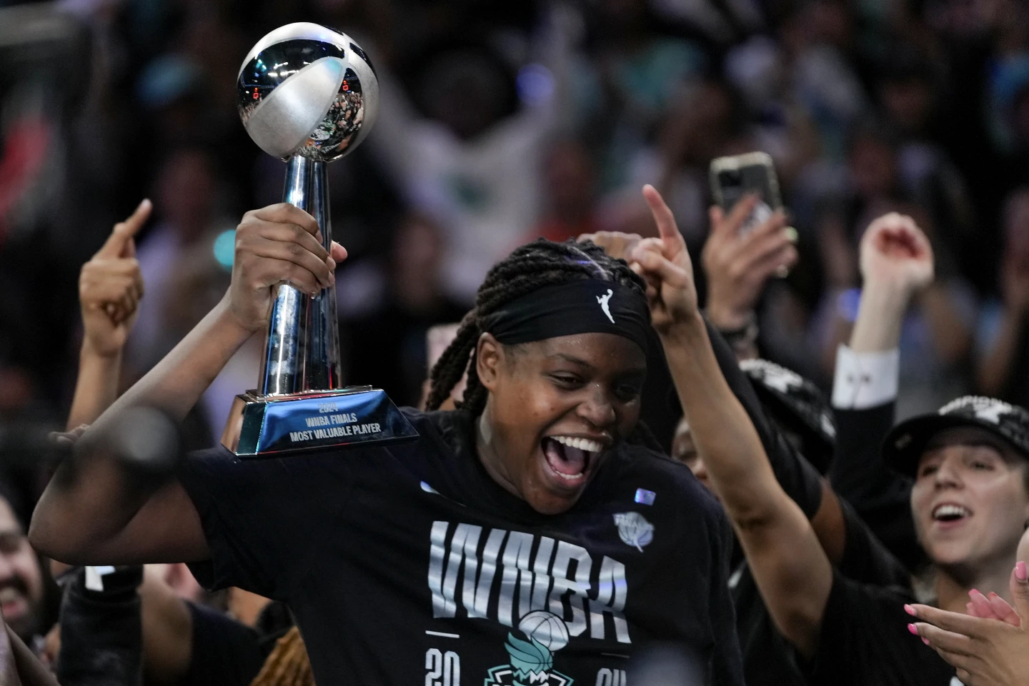 Jonquel Jones Leads Liberty to WNBA Championship Victory as Sabrina Ionescu Struggles in Game 4