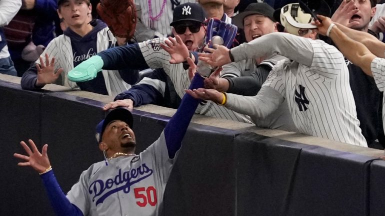 Yankees Ban Two Fans from Game 5 After Interference with Dodgers’ Mookie Betts in Game 4