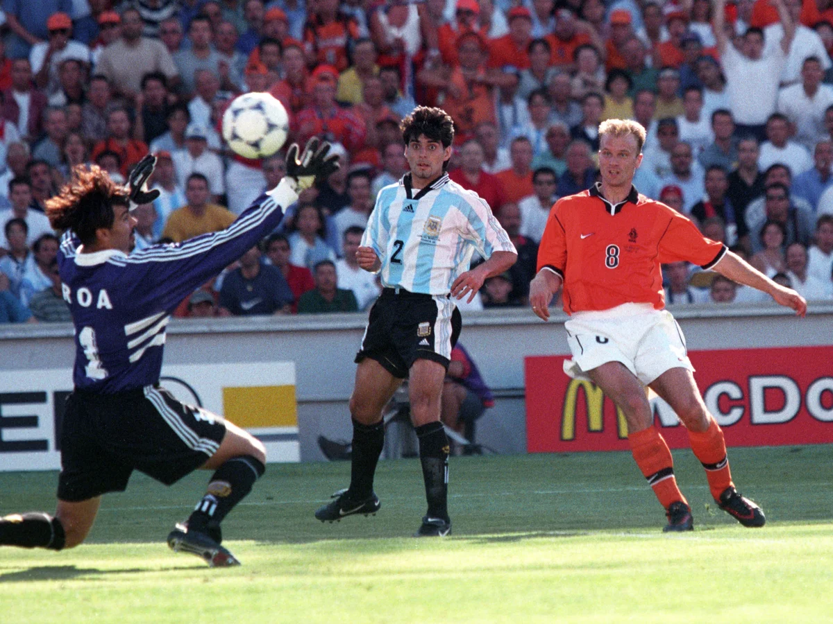 Dennis Bergkamp: Netherlands v Argentina (1998)