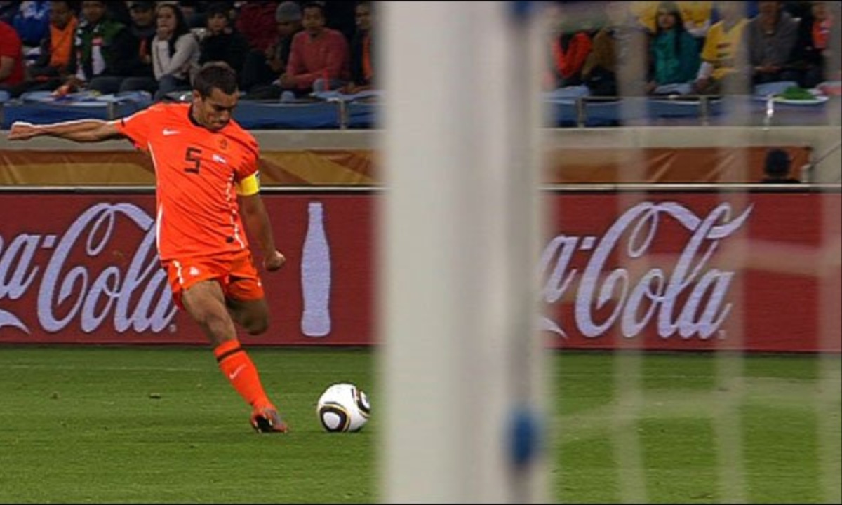 Giovanni van Bronckhorst Netherlands v Uruguay (2010)