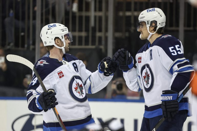 Jets Set NHL Record with Historic Start and Perfect Road Record in 15 of 16 Games