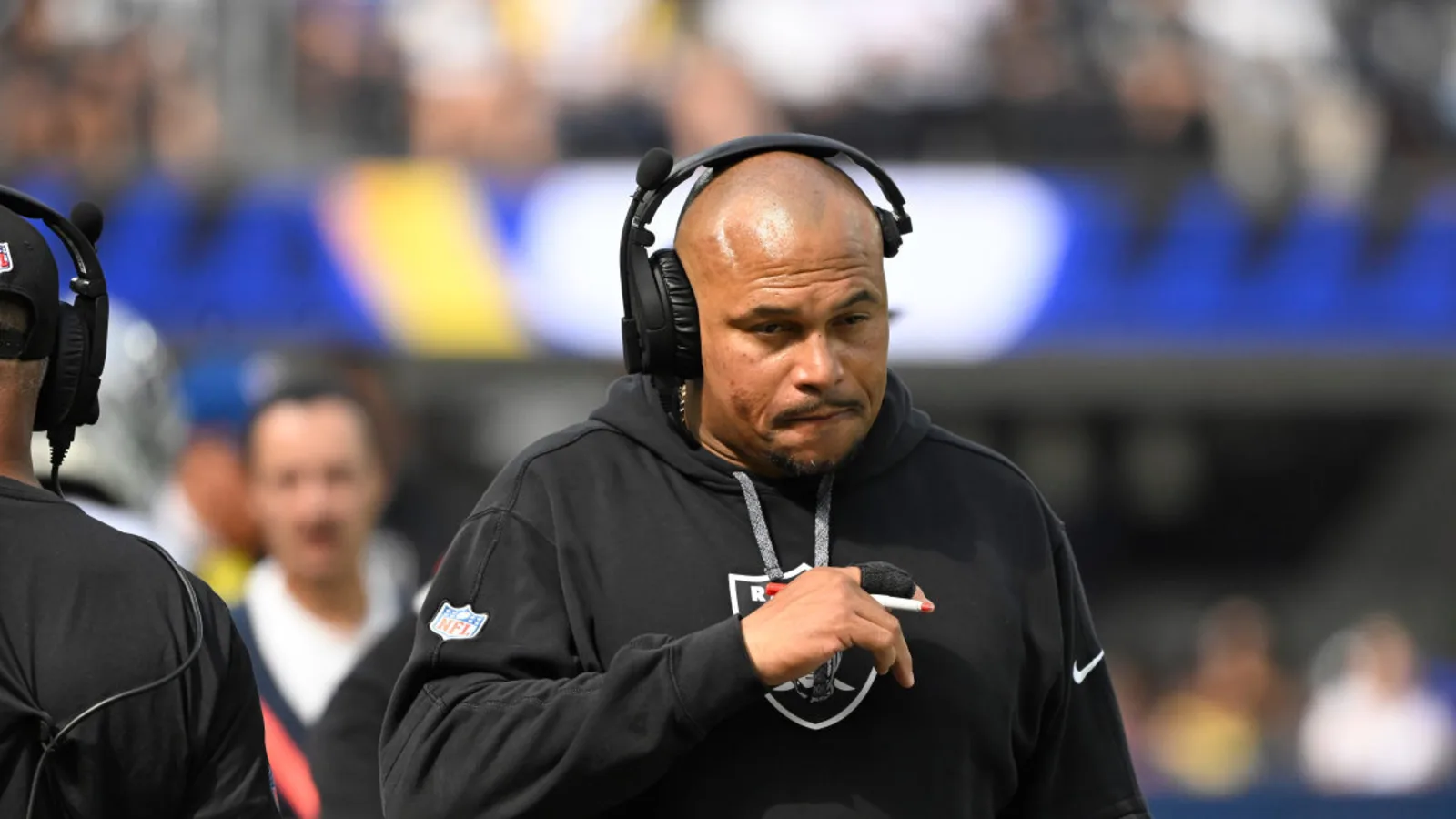 Raiders Face Internal Frustrations and Coaching Challenges During Bye Week After Tumultuous Start