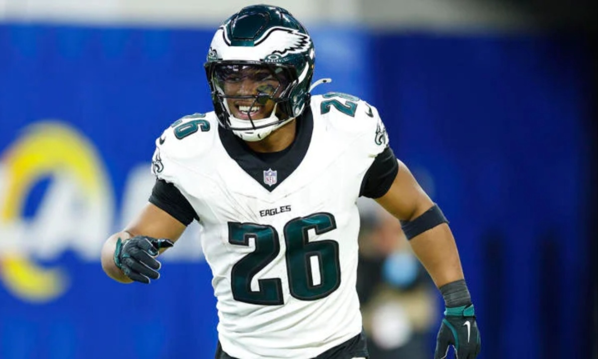 Saquon Barkley Shines in Eagles Debut Season, On Pace to Break NFL Rushing Record