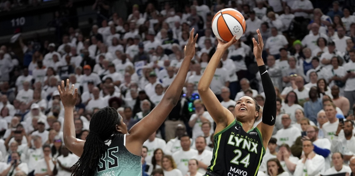 Women’s Sports Gain Ground in Bars and Restaurants as WNBA Popularity Surges