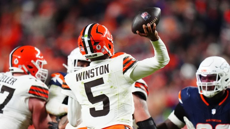 Browns Shine in Offensive Showdown but Fall to Broncos in Thrilling Primetime Battle