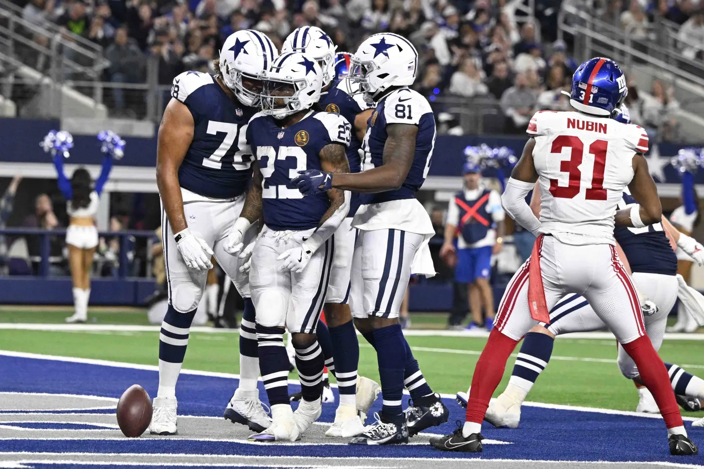 Cowboys Defense Shines in Win Over Giants, Keeping Playoff Hopes Alive Amid Uncertainty