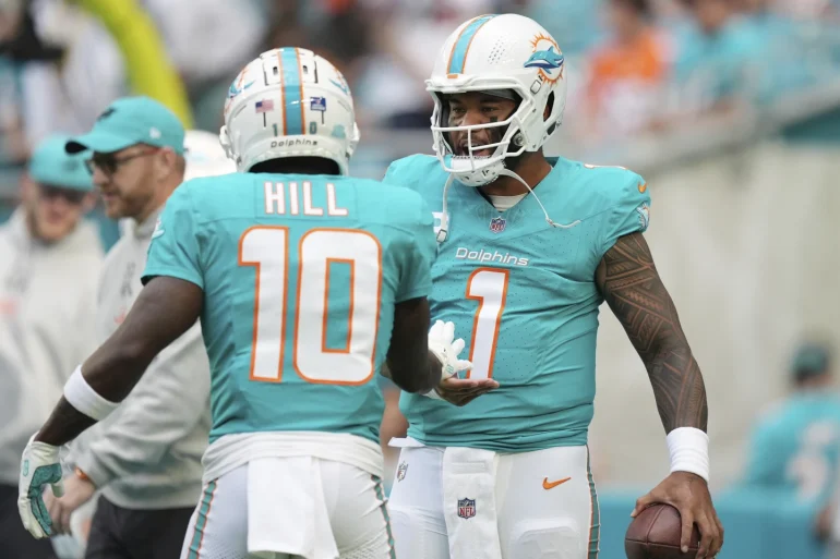 Dolphins Fight to Keep Playoff Hopes Alive After Dramatic Turnaround in 2023 Season