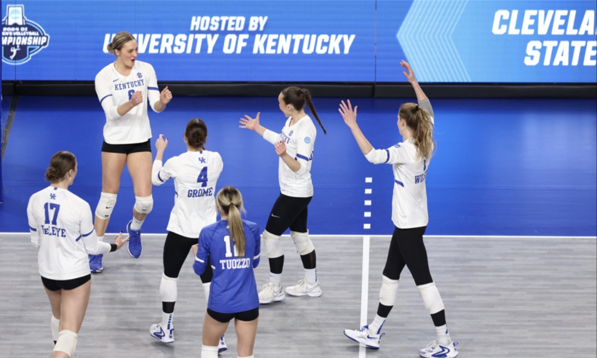 Kentucky Volleyball Dominates Cleveland State in NCAA Tournament Opener, Sweeps 3-0 to Advance