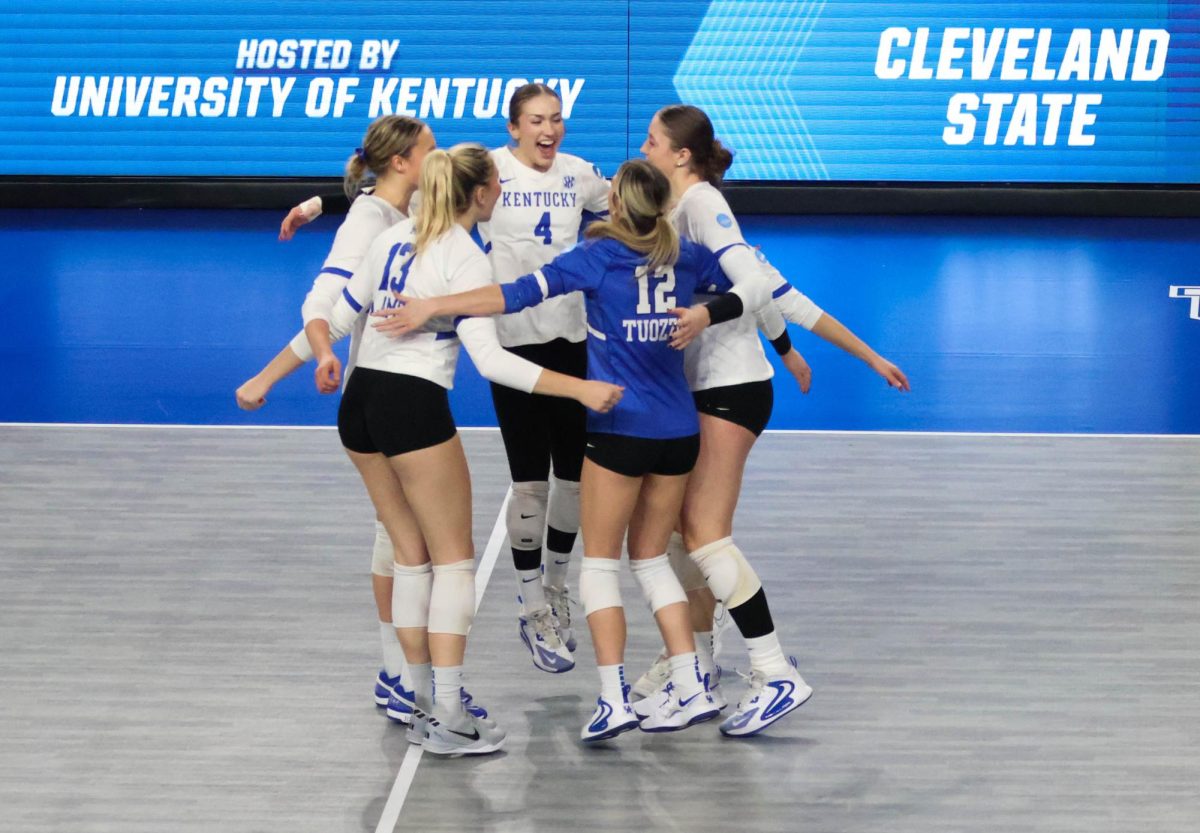 Kentucky Volleyball Dominates Cleveland State in NCAA Tournament Opener, Sweeps 3-0 to Advance