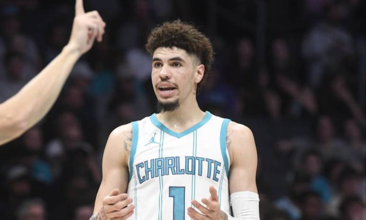 LaMelo Ball’s Foul Issues Keep Undermining His Potential and the Charlotte Hornets’ Late-Game Success