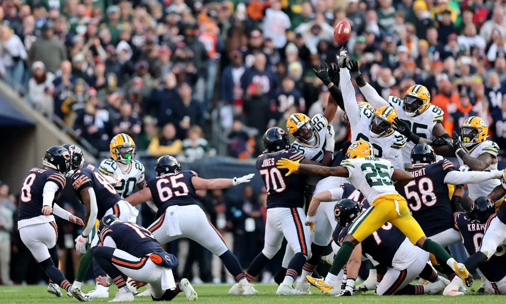 Packers Edge Bears 20-19, Extend Dominance in Historic Rivalry with 11th Straight Win