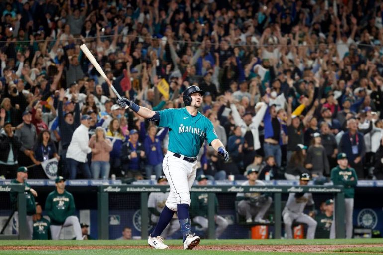 Seattle Mariners Face Tough Decisions to Rebuild After Playoff Hopes Fade in Final Stretch