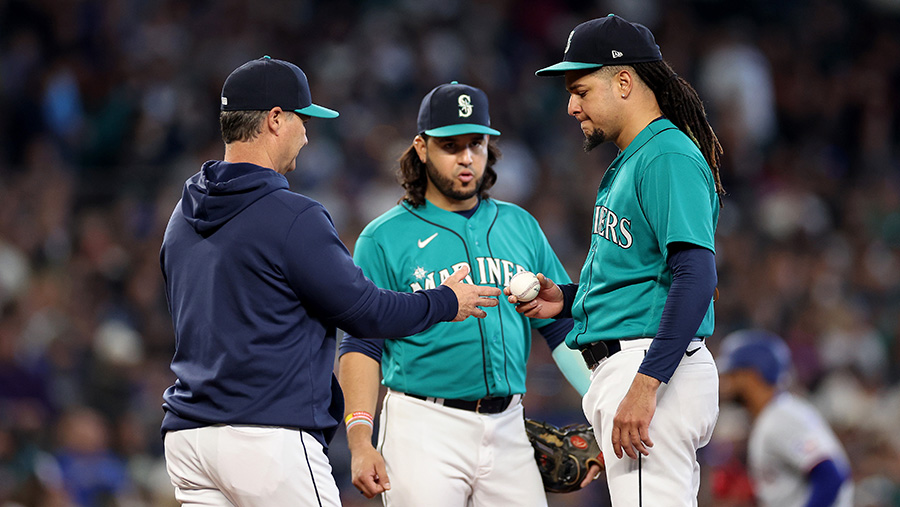 Seattle Mariners Face Tough Decisions to Rebuild After Playoff Hopes Fade in Final Stretch