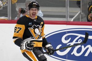 Sidney Crosby Nets 600th NHL Goal in Penguins’ 6-1 Defeat Against Utah Hockey Club