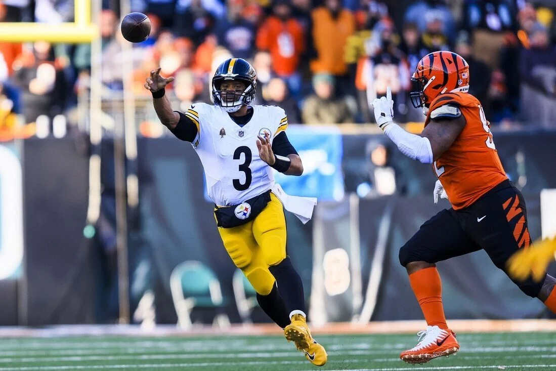 Steelers Triumph Over Bengals in Thrilling Shootout as Eagles Extend Win Streak to Eight