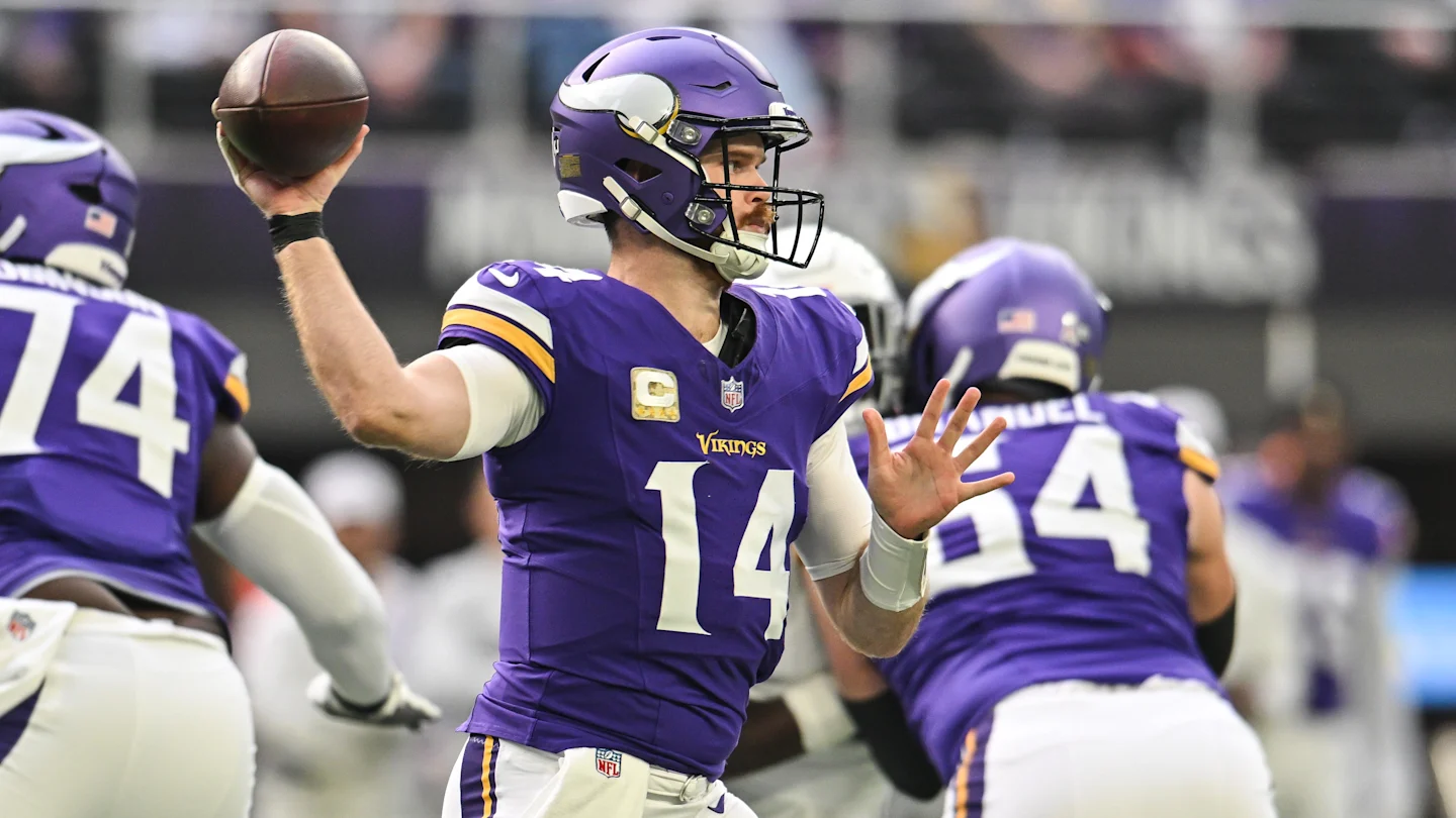 Vikings Rally From 13-Point Deficit to Secure Thrilling One-Point Win Over Cardinals