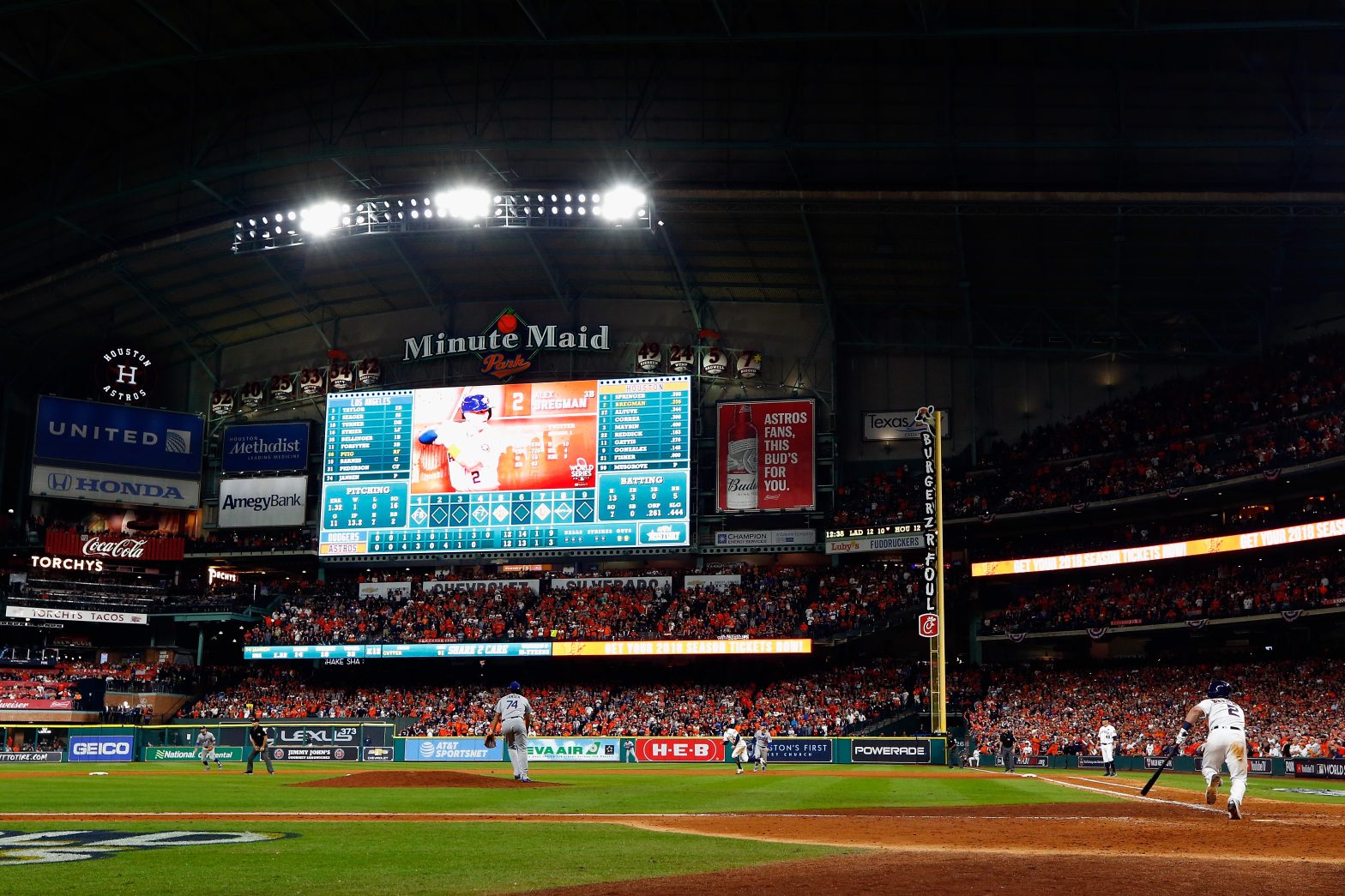 Astros' Sign-Stealing Scandal Exposes Ethical Failures, Conformity Bias, and Baseball’s Integrity Challenges