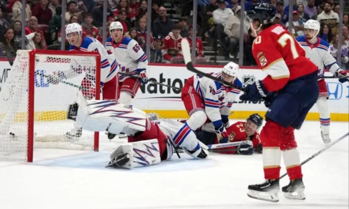 Jesper Boqvist’s Two Goals Lead Florida Panthers to 5-3 Win Over Struggling New York Rangers