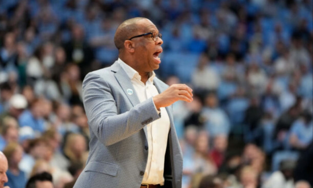 North Carolina's Offensive and Defensive Struggles Put NCAA Tournament Hopes at Risk