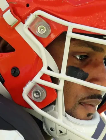 Cleveland Browns Explore Draft Free Agency and Trade Options to Solve Quarterback Uncertainty