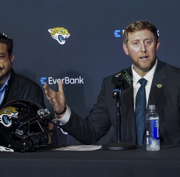 James Gladstone Named Jaguars GM, Tasked With Leading Franchise Rebuild