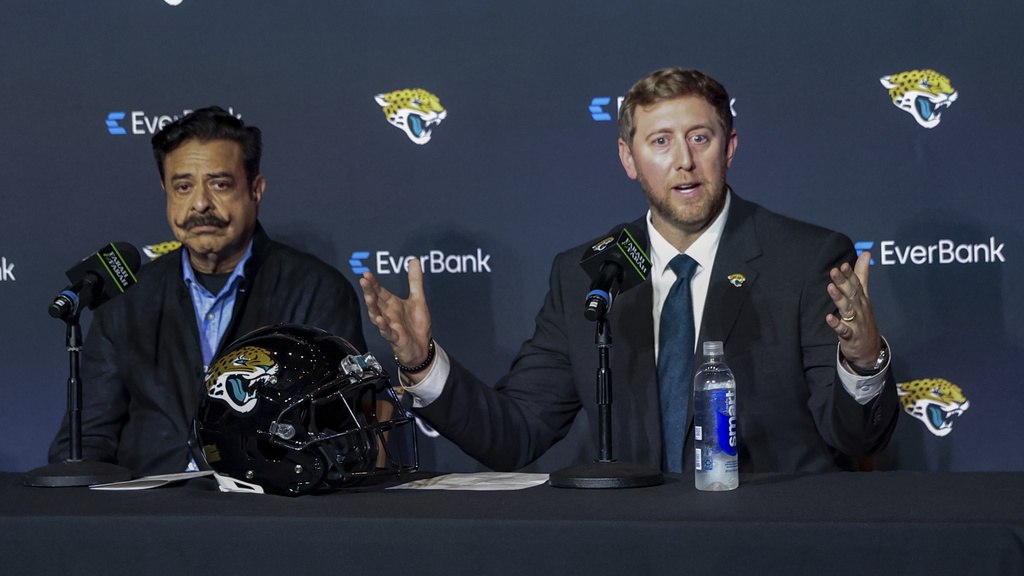 James Gladstone Named Jaguars GM, Tasked With Leading Franchise Rebuild