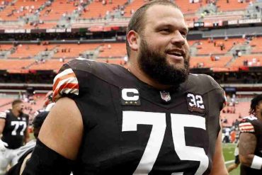 Joel Bitonio