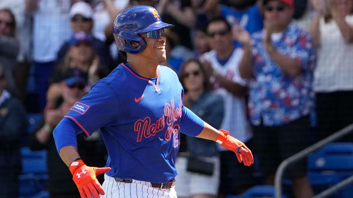 Juan Soto Electrifies Mets Fans with Home Run in Spring Training Debut