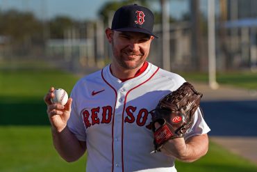 Liam Hendriks