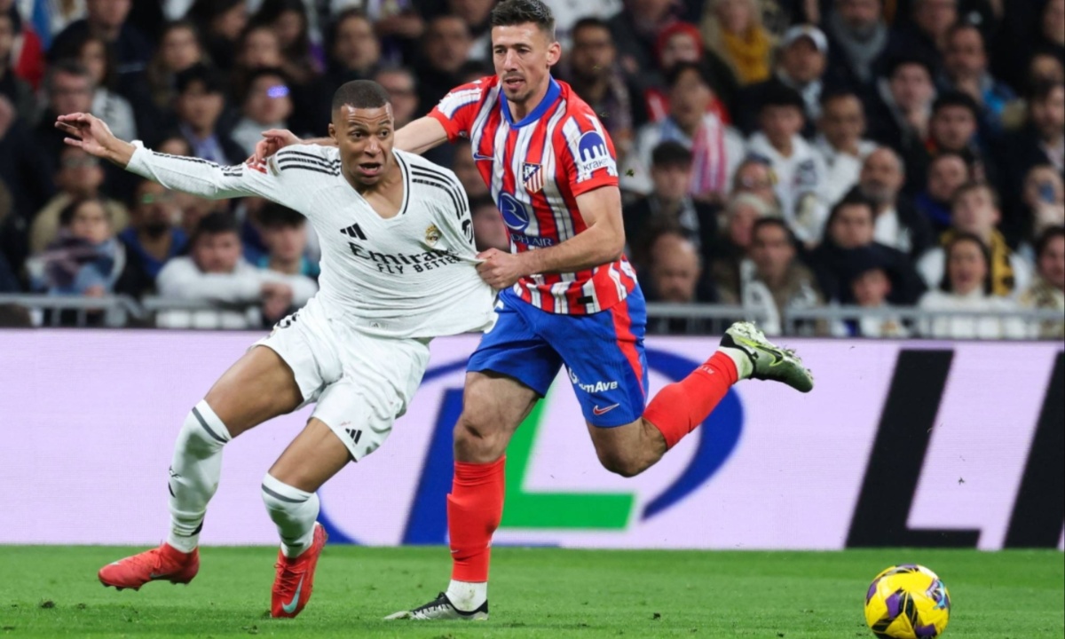 Mbappé Scores in First Madrid Derby as Real Madrid Holds Atletico to a Draw