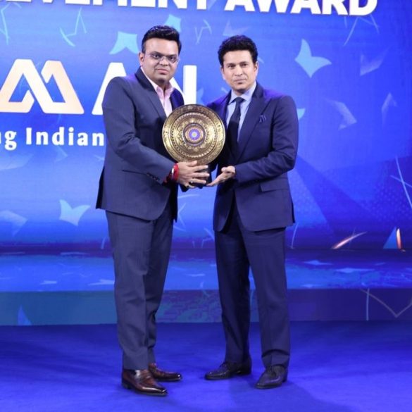 Sachin Tendulkar Receives BCCI Lifetime Achievement Award