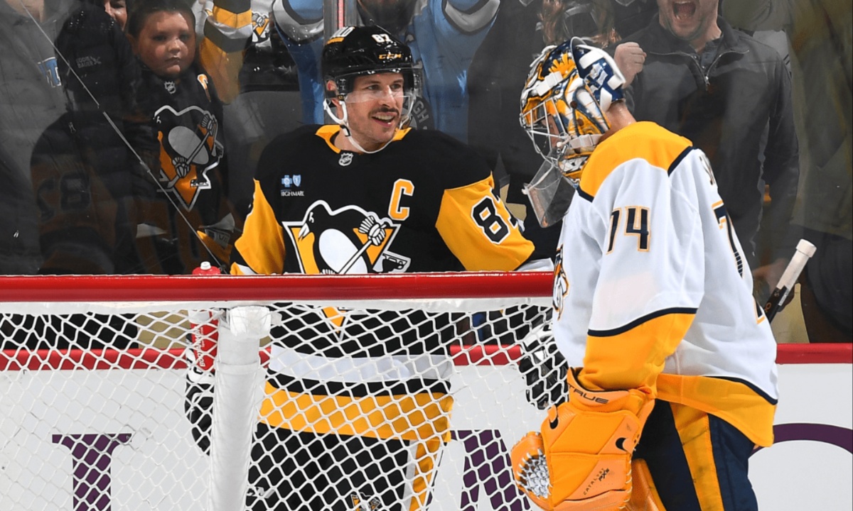 Sidney Crosby Extends Scoring Streak as Penguins Shut Out Predators 3-0