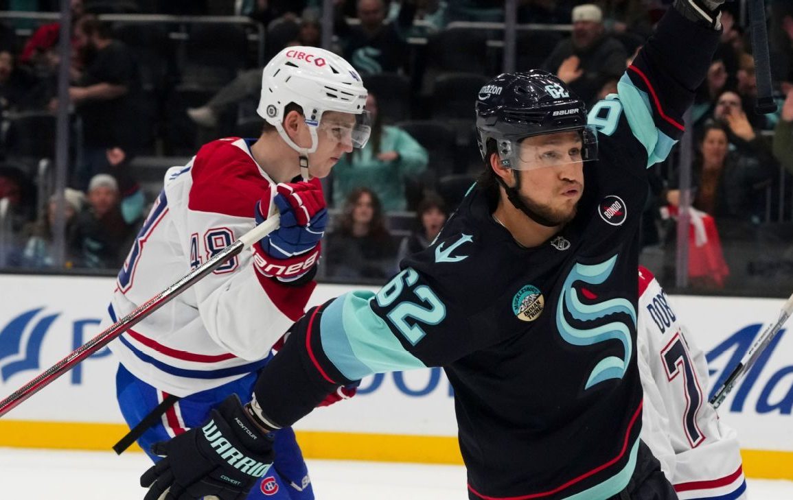 Montour nets NHL’s fastest OT goal at 4 seconds