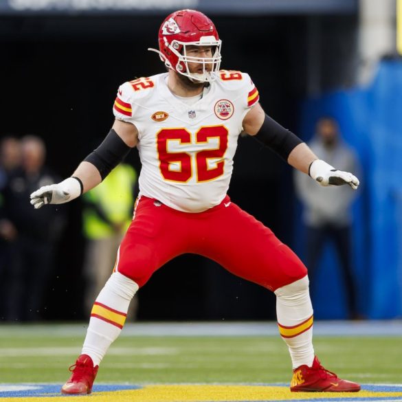 Chicago Bears Bolster Offensive Line with Joe Thuney Trade, Strengthening Protection for Caleb Williams