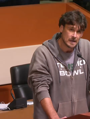 Chris Kluwe Fired as High School Coach After Protesting MAGA-Themed Library Plaque
