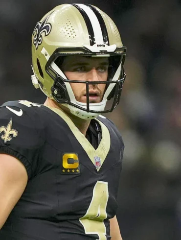 Derek Carr