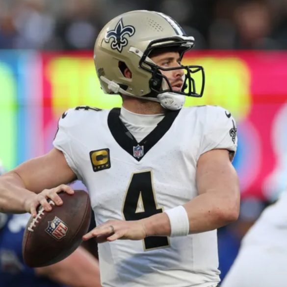 Derek Carr
