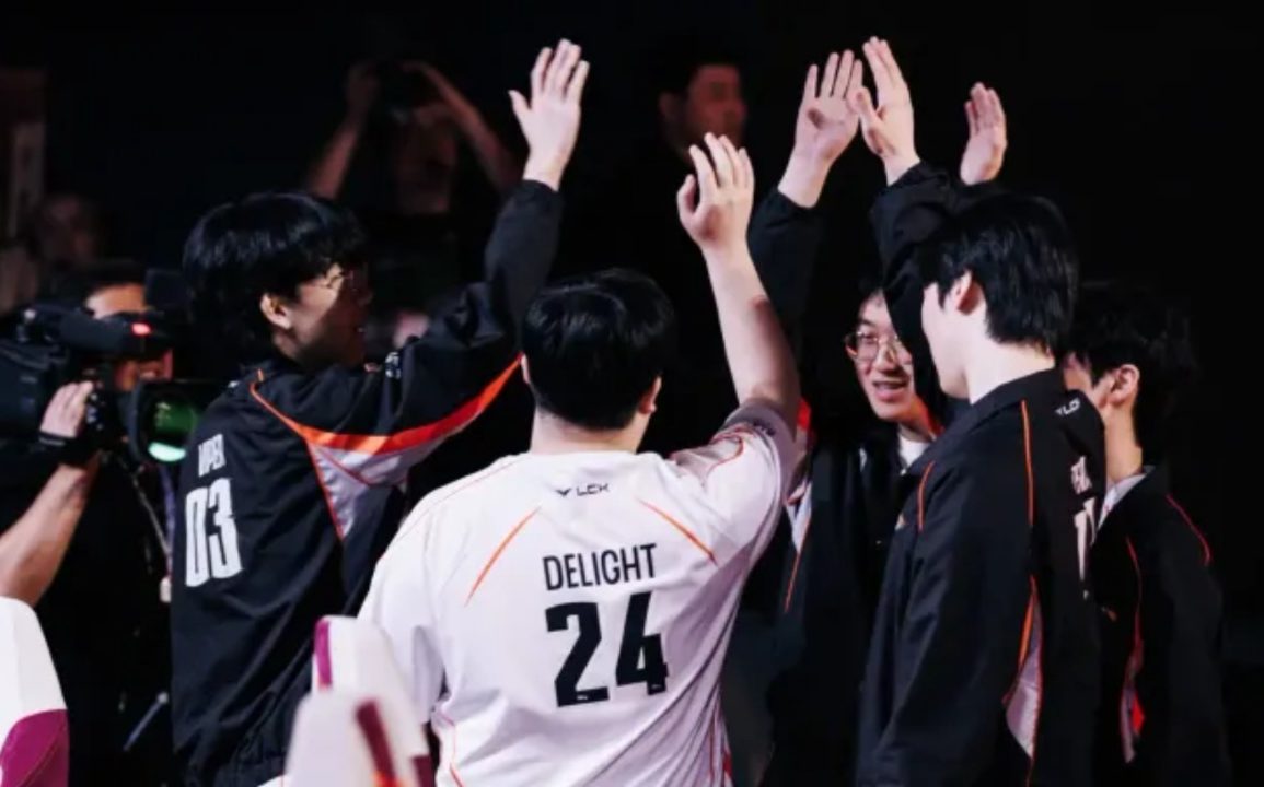 Hanwha Life Esports Secures Knockout Stage Spot with Dominant Run in First Stand 2025