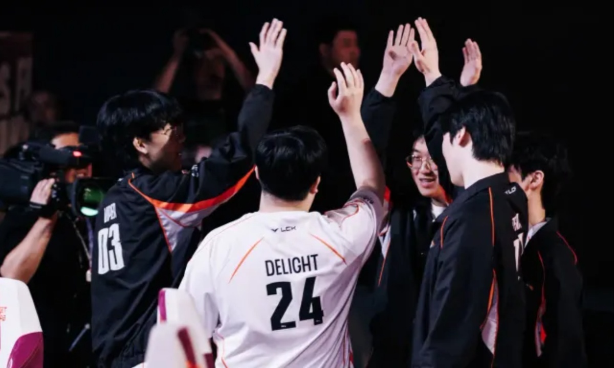 Hanwha Life Esports Secures Knockout Stage Spot with Dominant Run in First Stand 2025