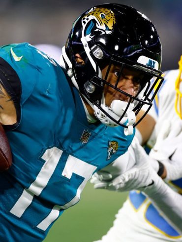 NFL Divisional Round Preview: Can Underdogs Shake Up the Playoff Picture?