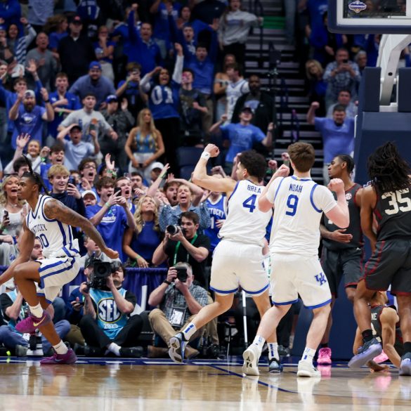 Otega Oweh Sinks Game-Winner as Kentucky Edges Oklahoma in Thrilling SEC Tournament Battle