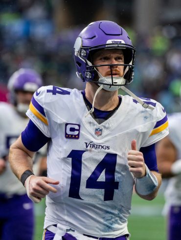 Seahawks Structure Sam Darnold’s Deal as High-Stakes One-Year Trial