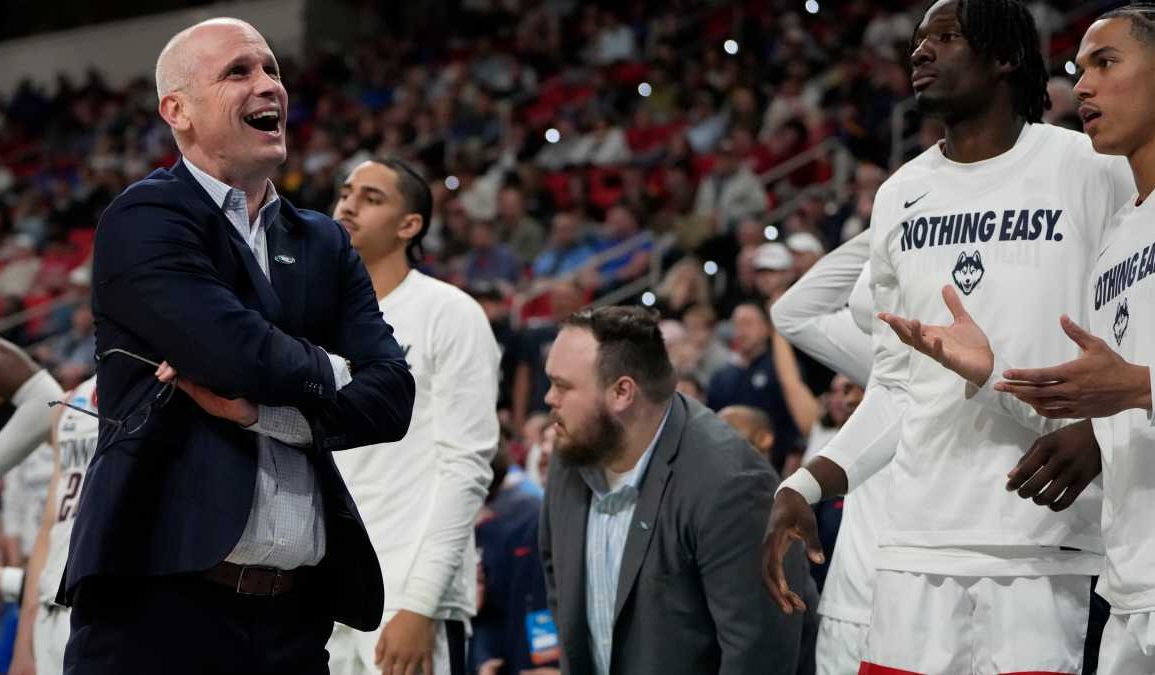 UConn Extends Tournament Win Streak to 13, Sets Up Historic Clash with Florida