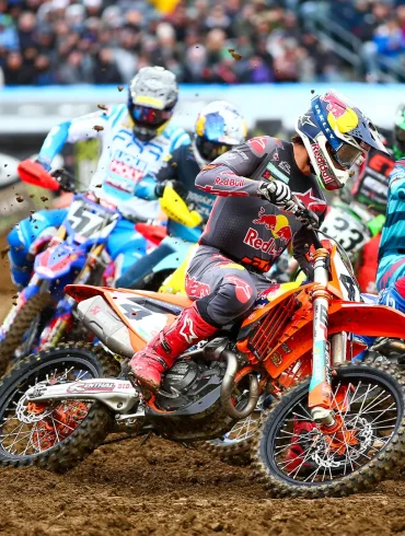 Daylight Supercross Hits MetLife as East Rutherford Hosts Early-Rising Round of 2025 Championship