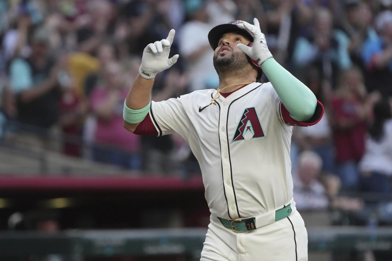 Eugenio Suárez Makes MLB History with Four-Home Run Game as Diamondbacks Suffer Tough Loss