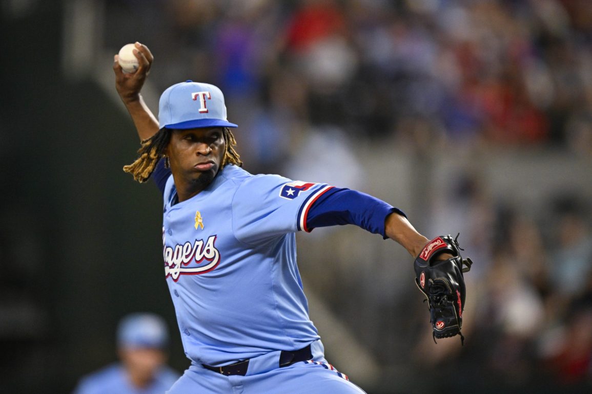José Ureña Joins Mets' Major League Roster Amid A.J. Minter Injury and Bullpen Reshuffle