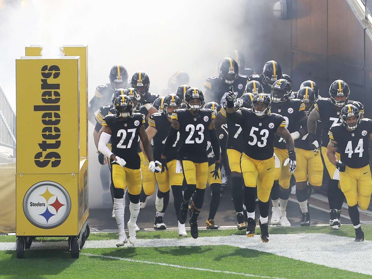 Steelers Celebrate 1974 Super Bowl Team as NFL Advances Helmet Safety and Welschof Embraces German Roots