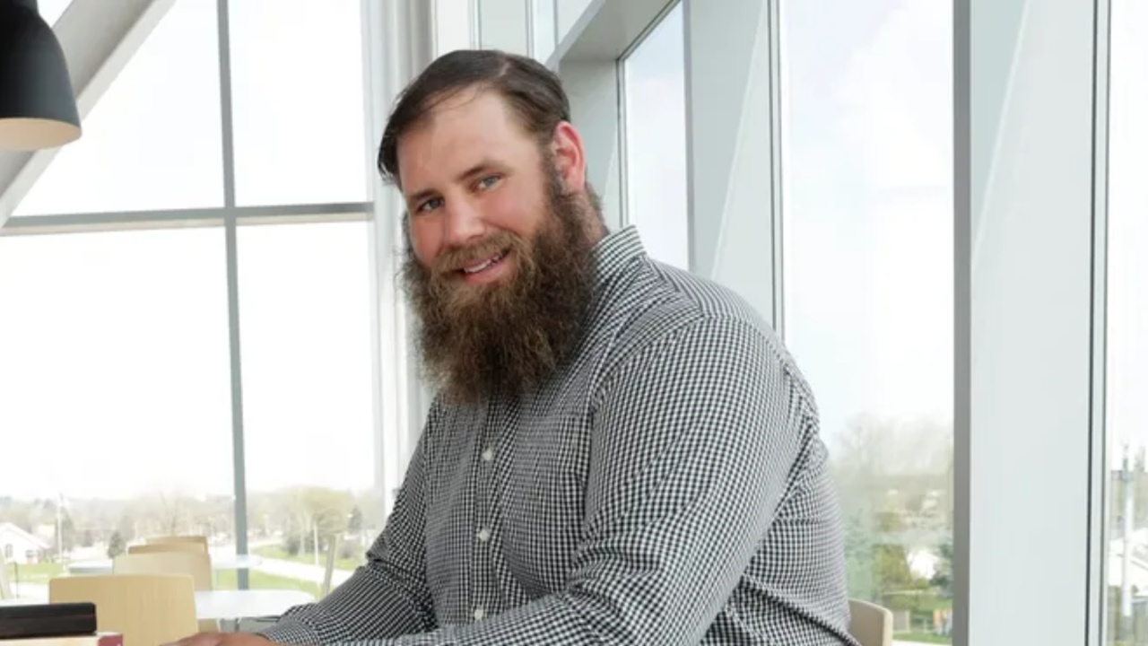 Travis Frederick